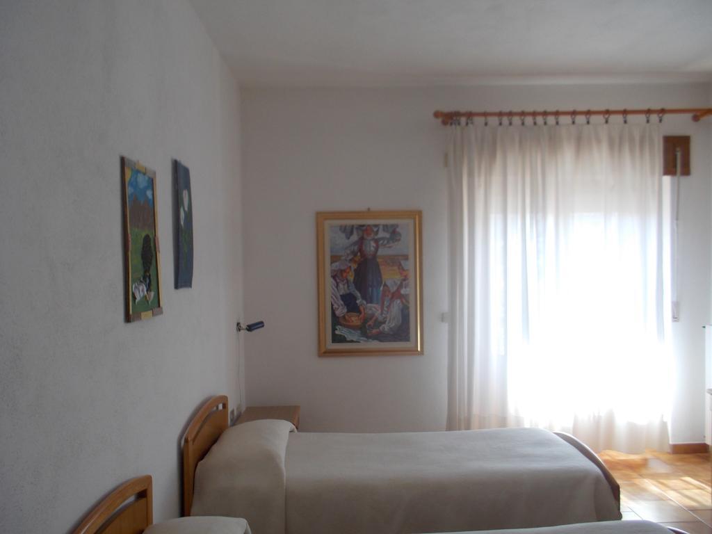 Hotel Sa 'E Jana Orgosolo Exterior foto